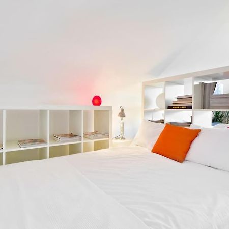 Zone 1! 2 Bed Duplex Apartment! Лондон Екстериор снимка